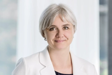 Almásiné Szarka Klára